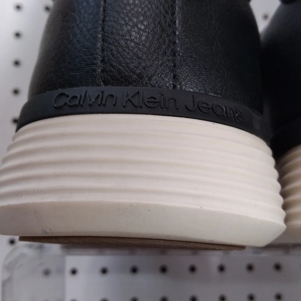 Calvin Klein Men's Black Shoes Sneakers Comfort Footbed Lace-up Zs 9.5 US